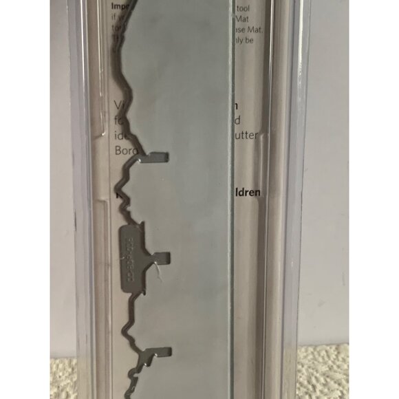 QuicKutz Die Suburban Skyline Border Die Cookie Cutter Emboss - Picture 14 of 16